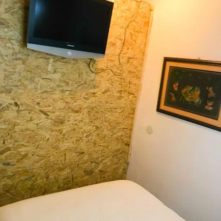 Luminoso Y Acogedor Bajo En Tetuan By Bebalmy Appartement Madrid Buitenkant foto